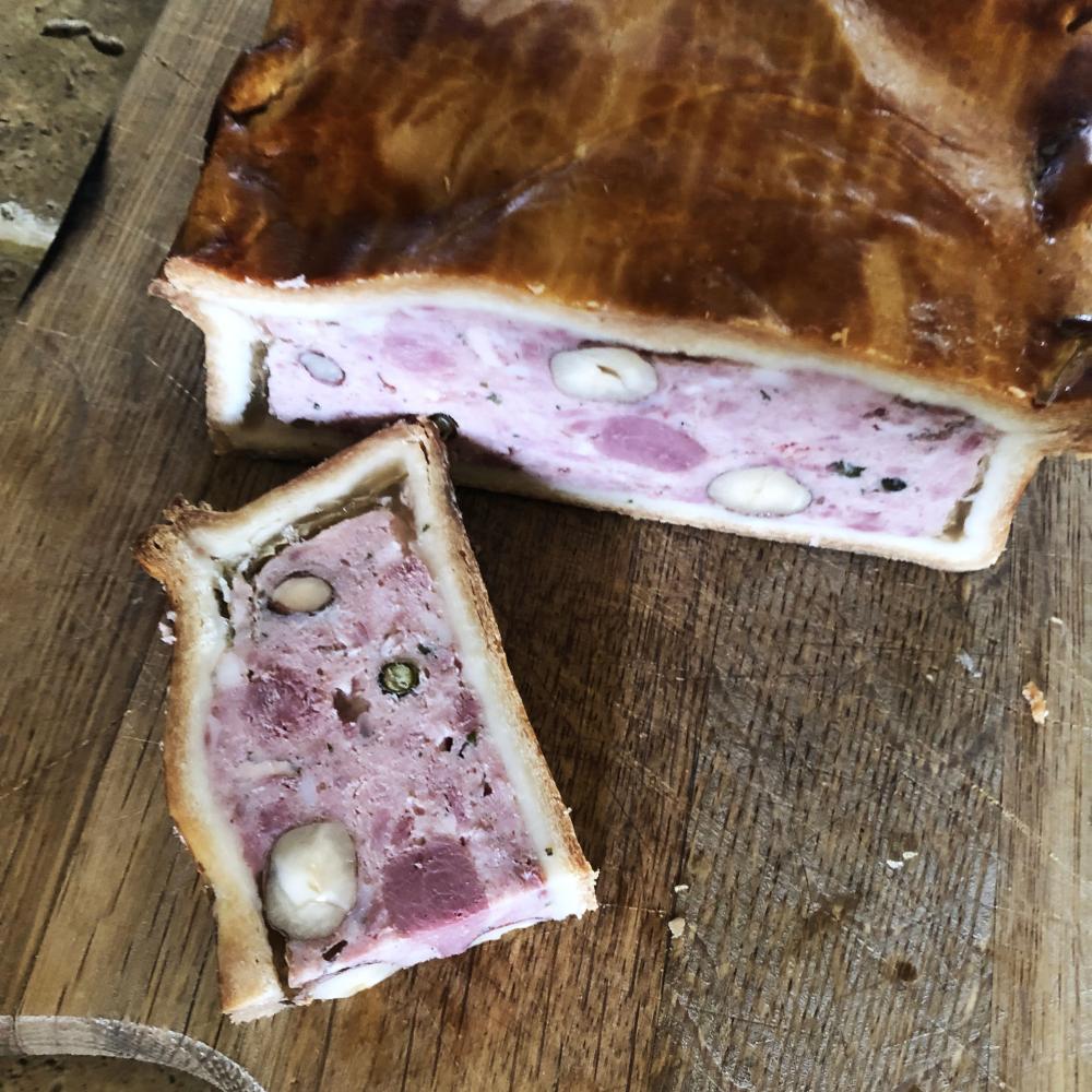 Pâté en Croute Valentin au Canard et Noisettes - Origine France / 1,3kg